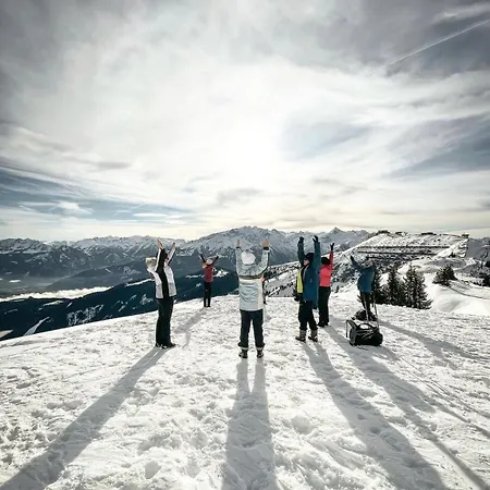 Wanna Rise Apartment Zell am See