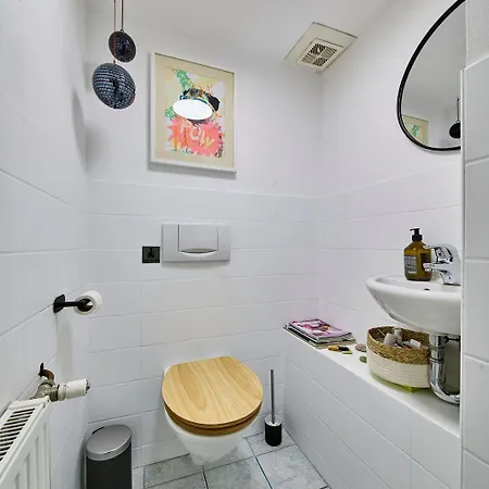 Wanna Rise Διαμέρισμα Τσελ αμ Ζέε